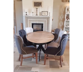 Tölgyfa étkezőasztalok