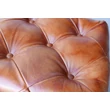 Kép 4/4 - Chesterfield bőr puff - lavintagehome.hu