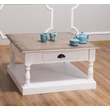 Kép 1/5 - Fenyőfa dohányzóasztal esztergált lábbal - lavintagehome.hu