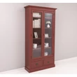 Kép 8/8 - Fenyőfa vitrin üvegajtós, 2 fiókos - lavintagehome.hu