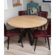 Kép 1/12 - Kerek tölgyfa étkezőasztal 4 darab Lidia bőrszékkel - lavintagehome.hu