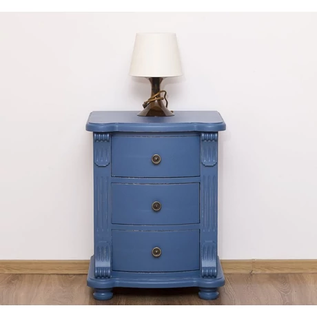 Fenyőfa éjjeliszekrény 3 fiókos, díszes - lavintagehome.hu