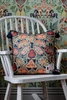 Heirloom design díszpárna - lavintagehome.hu
